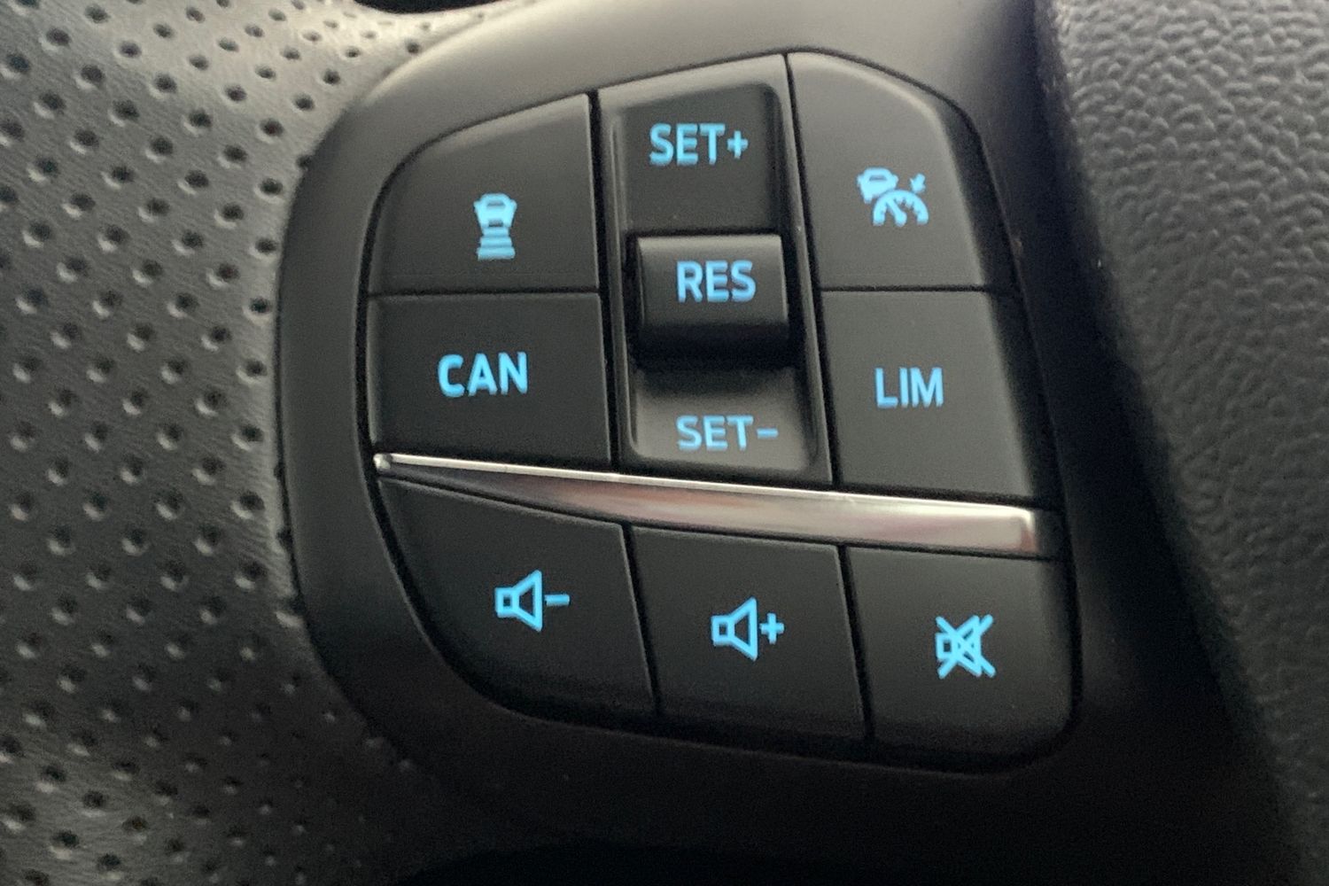 Used Ford Puma 2023 for sale - 76879290: Photo 30