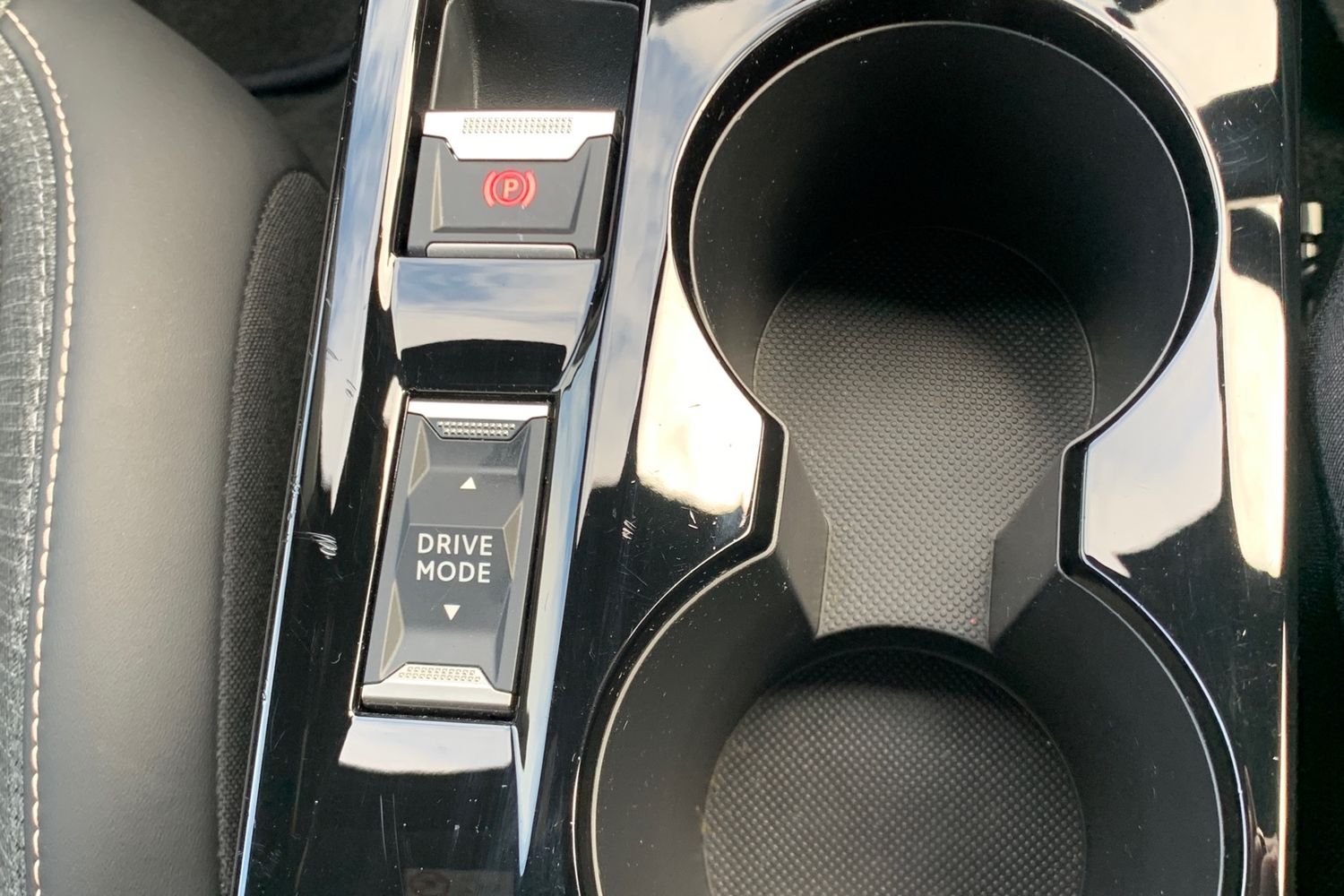 Used Peugeot 2008 2023 for sale - 78070691: Photo 33