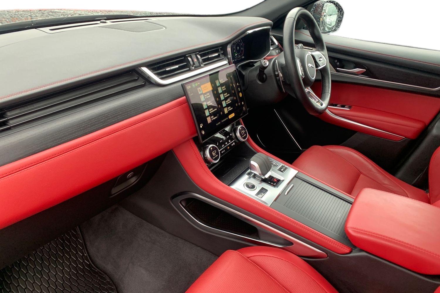 Used Jaguar F-Pace 2023 for sale - 76396797: Photo 13