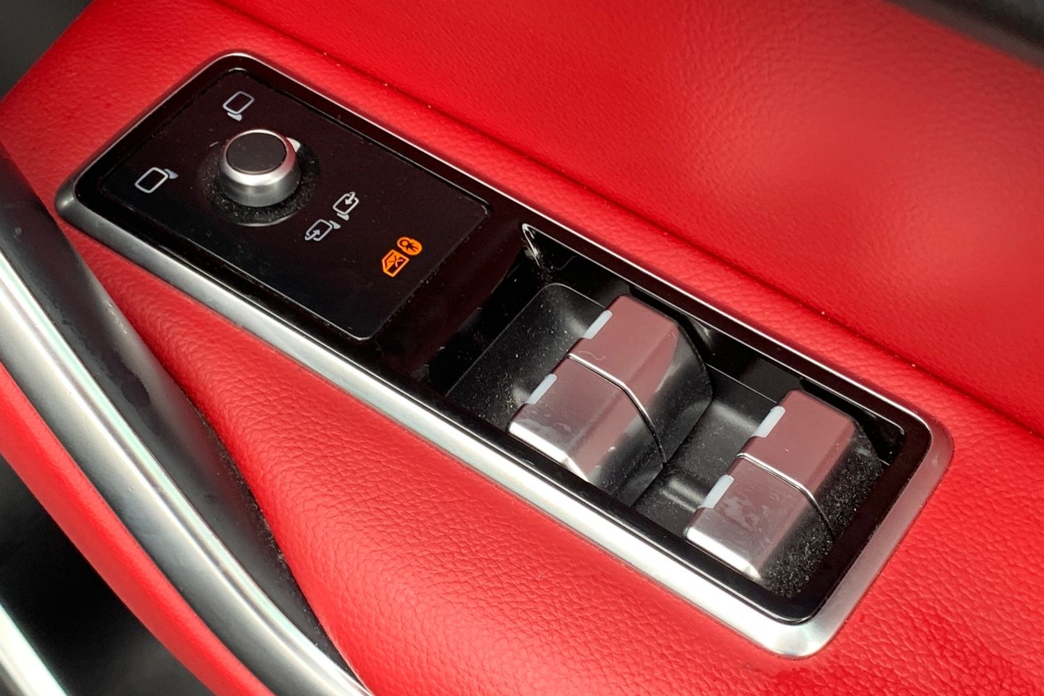 Used Jaguar F-Pace 2023 for sale - 76396797: Photo 18