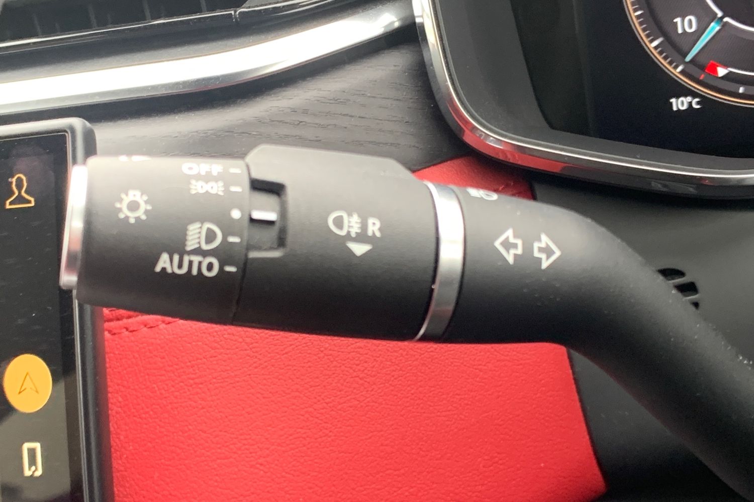 Used Jaguar F-Pace 2023 for sale - 76396797: Photo 33