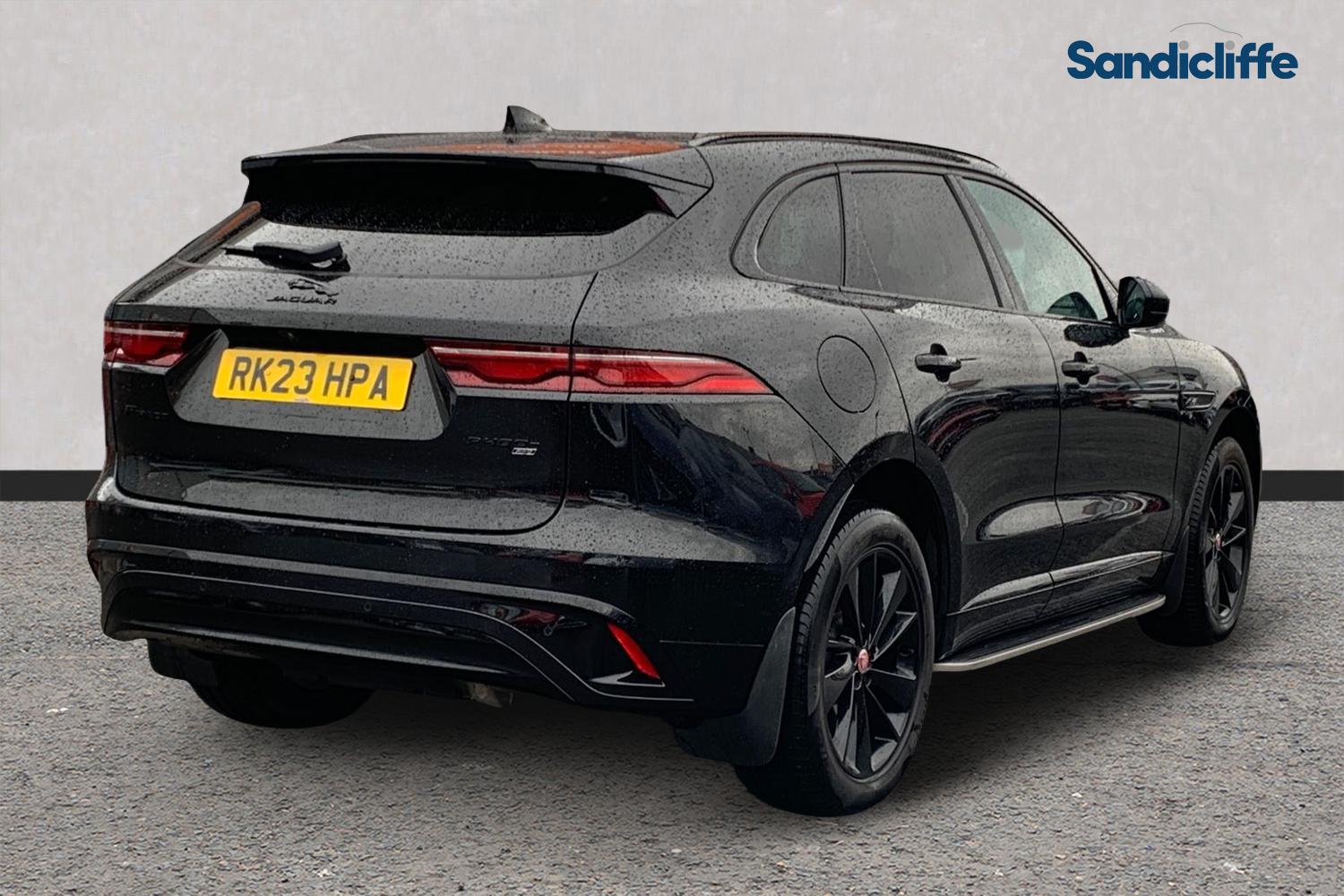 Used Jaguar F-Pace 2023 for sale - 76396797: Photo 4
