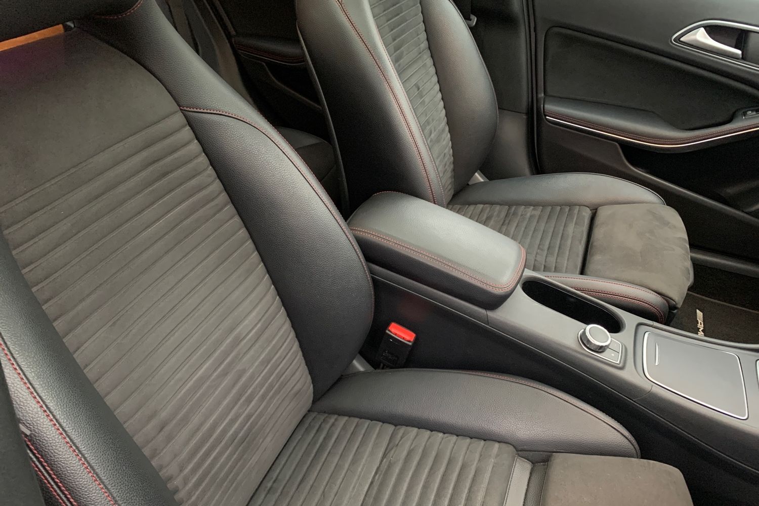 Used Mercedes-Benz A-Class 2016 for sale - 77324398: Photo 20