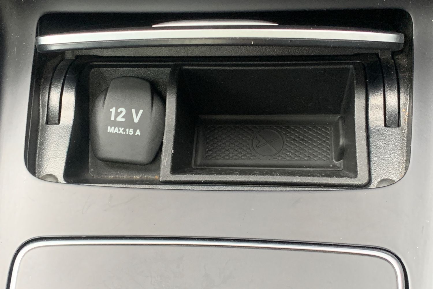 Used Mercedes-Benz A-Class 2016 for sale - 77324398: Photo 42