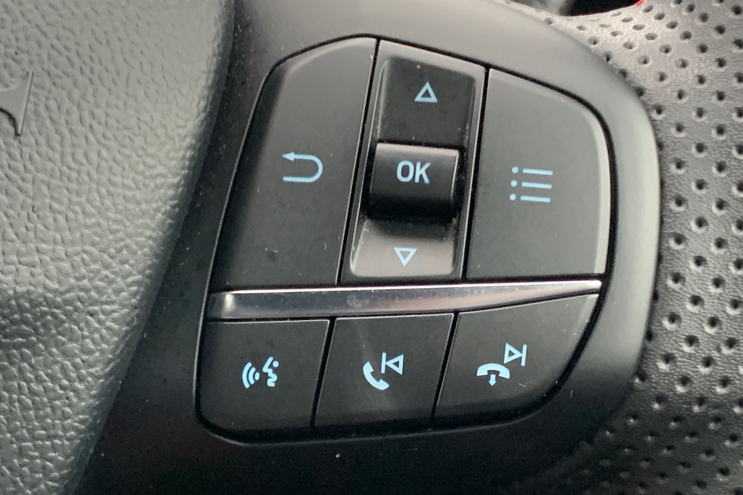 Used Ford Puma 2023 for sale - 76740989: Photo 29