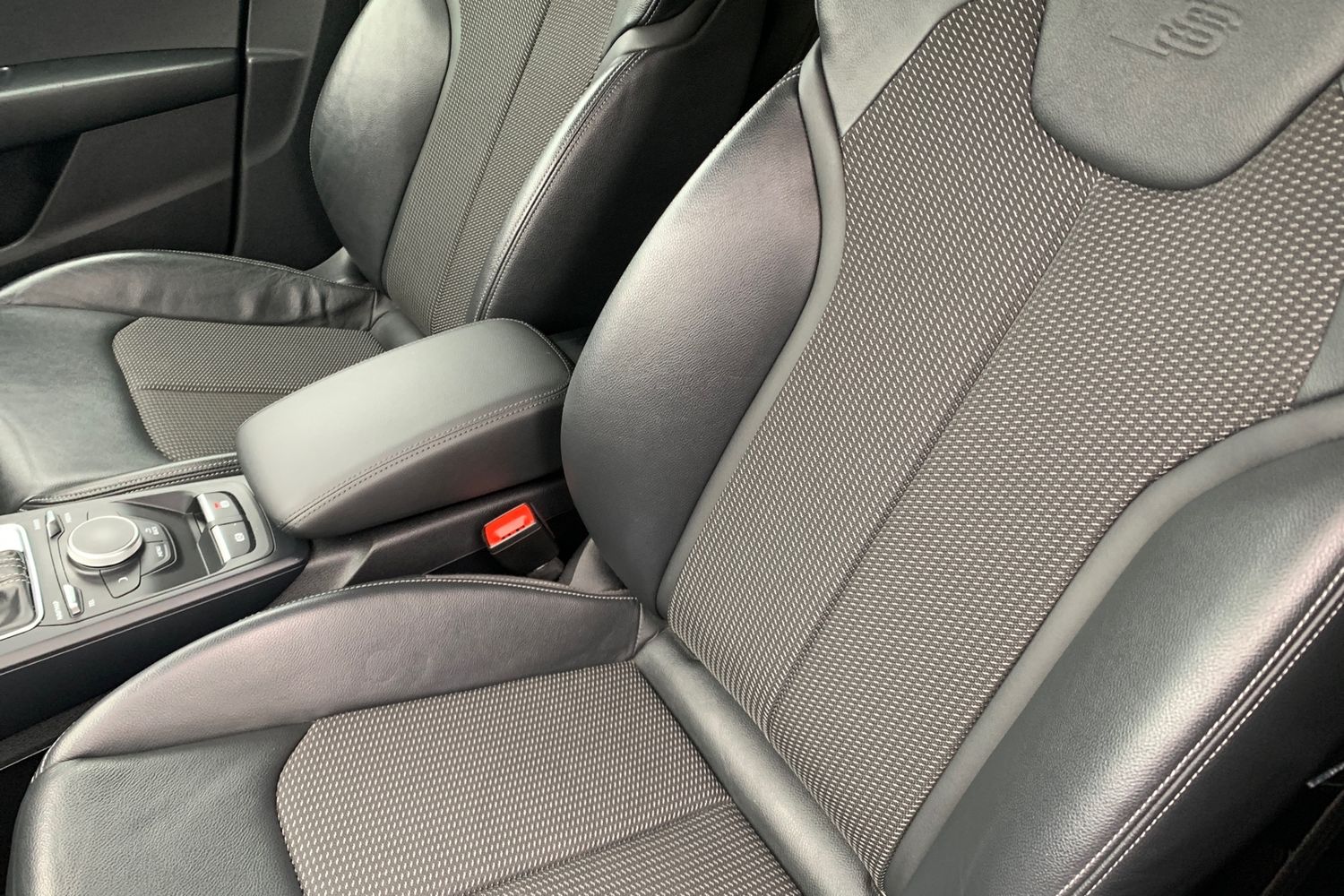 Used Audi Q2 2020 for sale - 76969612: Photo 38