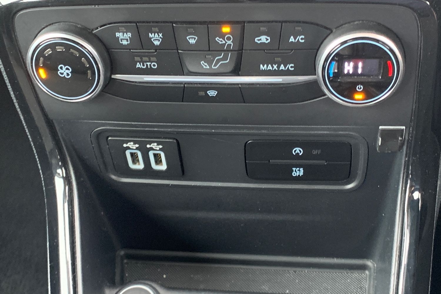 Used Ford Ecosport 2018 for sale - 77136908: Photo 23