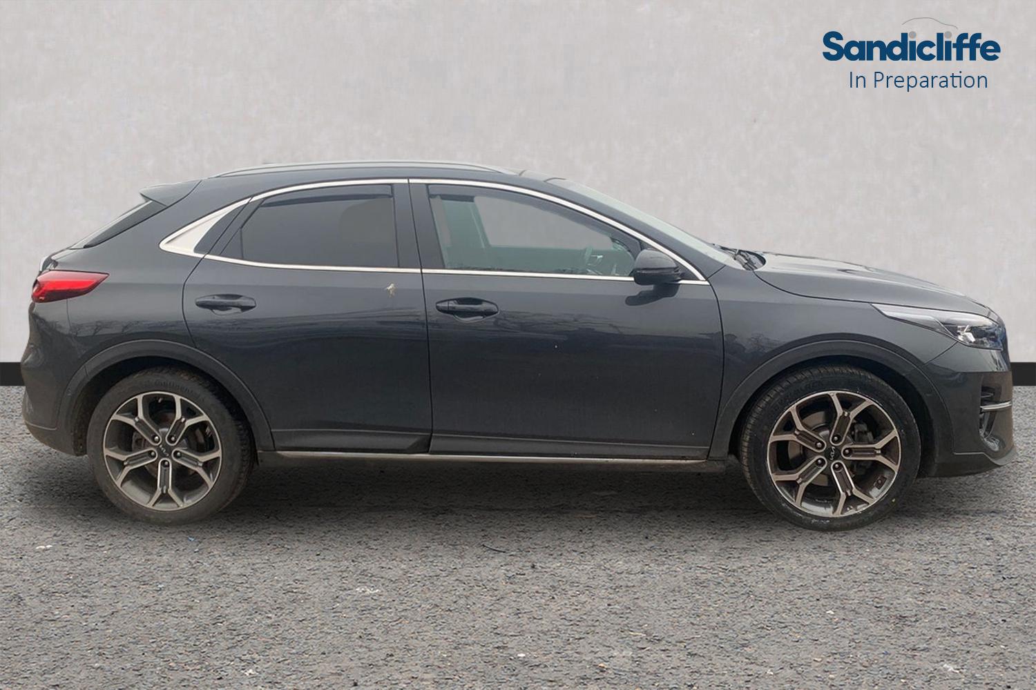 Used Kia XCeed 2022 for sale - 77806969: Photo 2