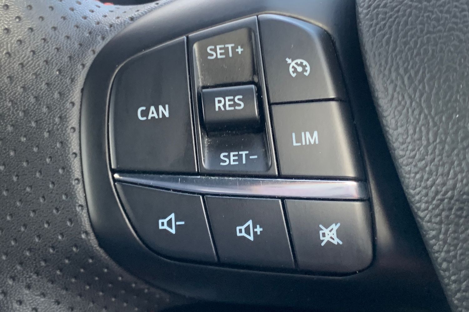 Used Ford Focus 2023 for sale - 77821997: Photo 29