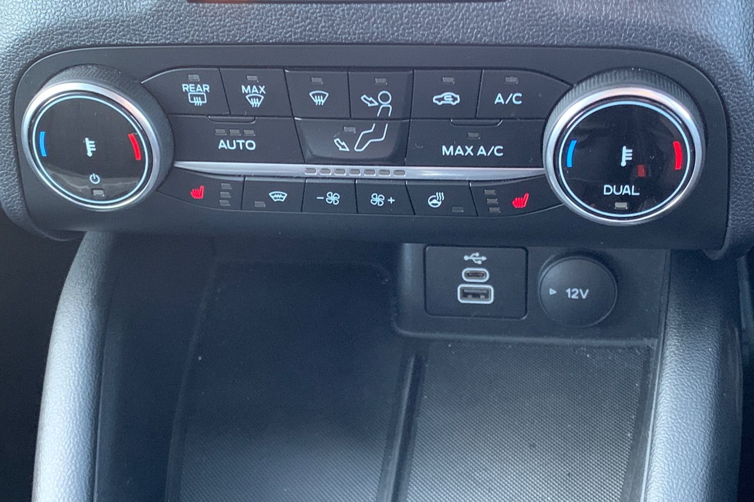 Used Ford Kuga 2024 for sale - 77260789: Photo 30