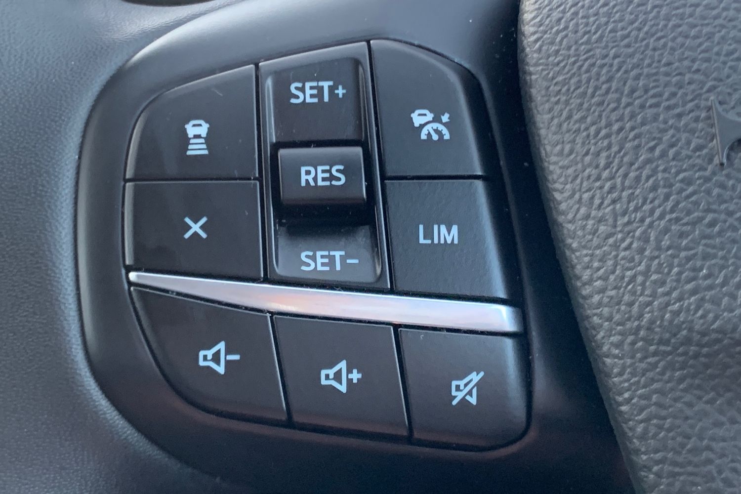 Used Ford Kuga 2024 for sale - 77260789: Photo 34