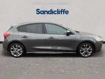 Used Ford Focus 2022 for sale - 75393251: Photo