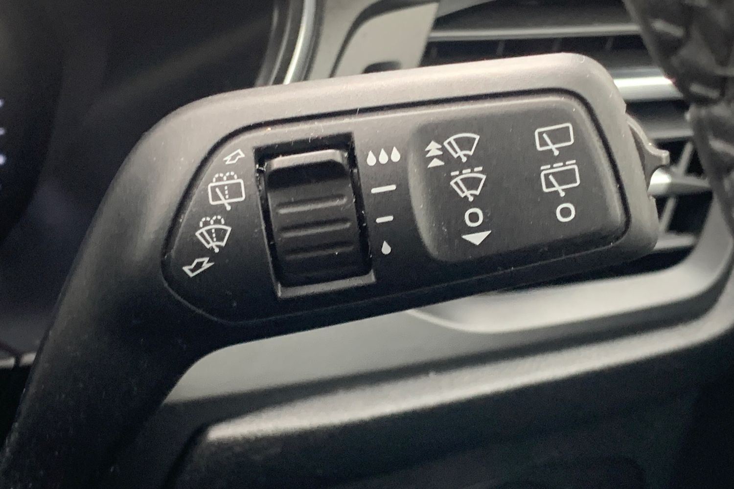 Used Ford Focus 2023 for sale - 77815134: Photo 34