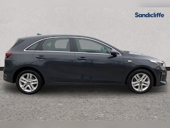 Used Kia Ceed 2021 for sale - 77061995: Photo