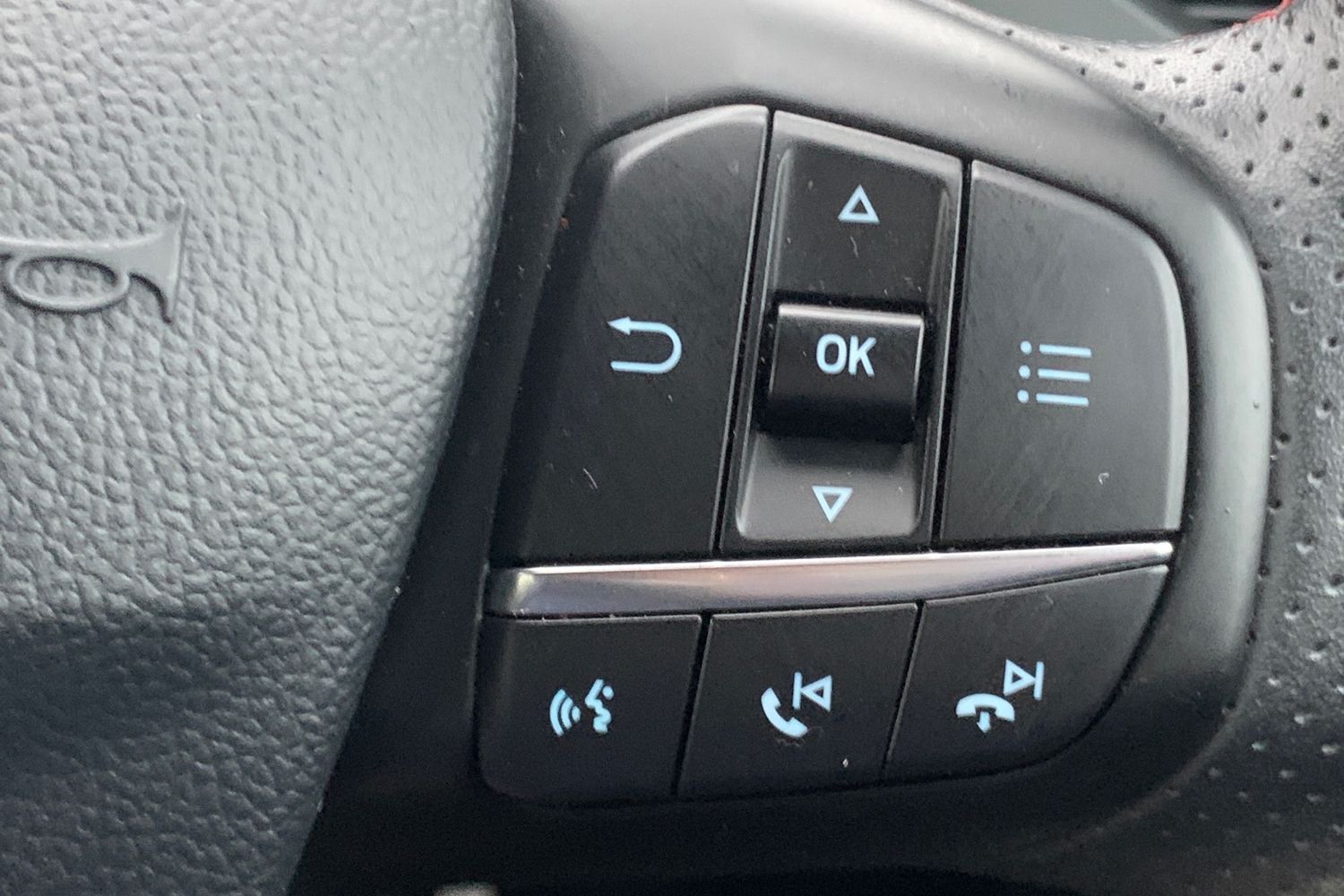 Used Ford Focus 2018 for sale - 76986695: Photo 19