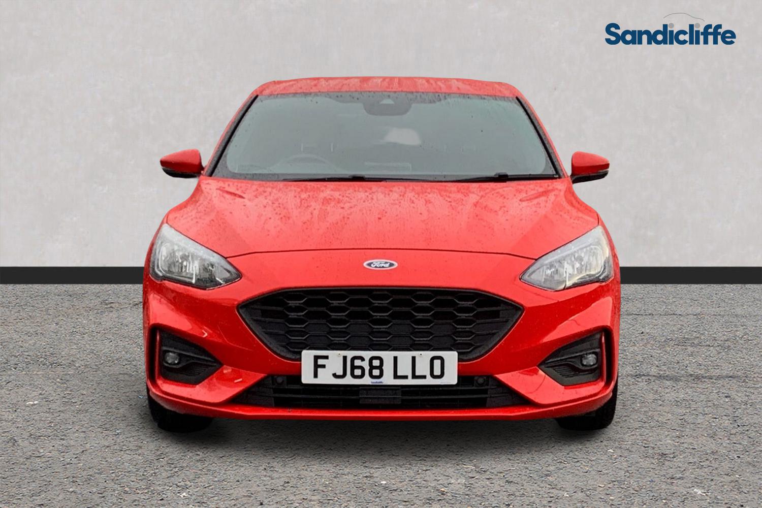 Used Ford Focus 2018 for sale - 76986695: Photo 2