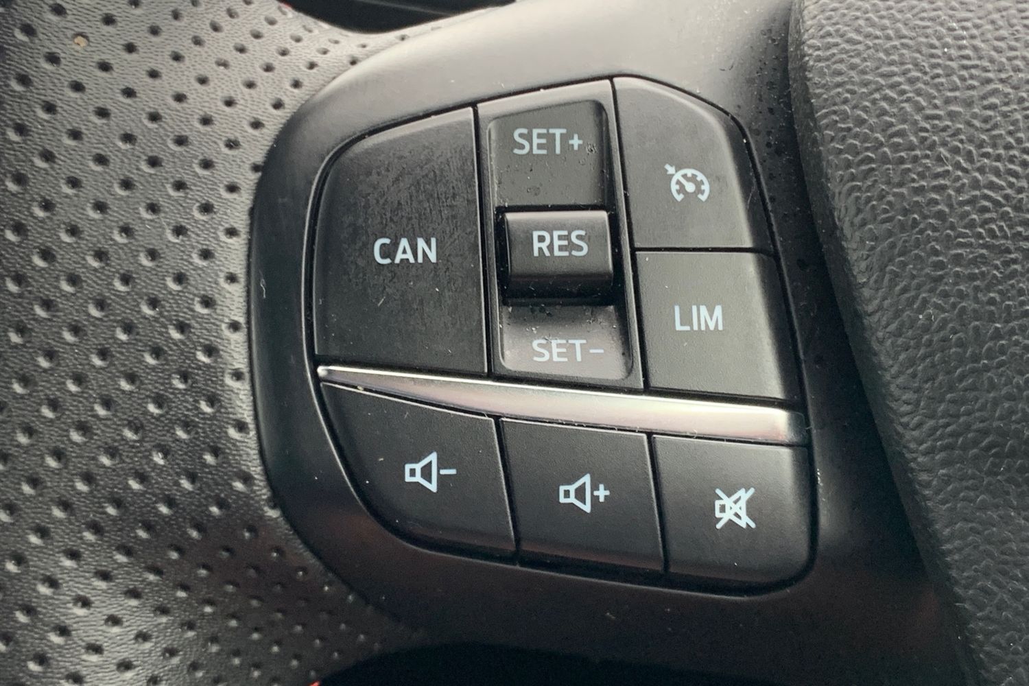 Used Ford Puma 2023 for sale - 76426106: Photo 38