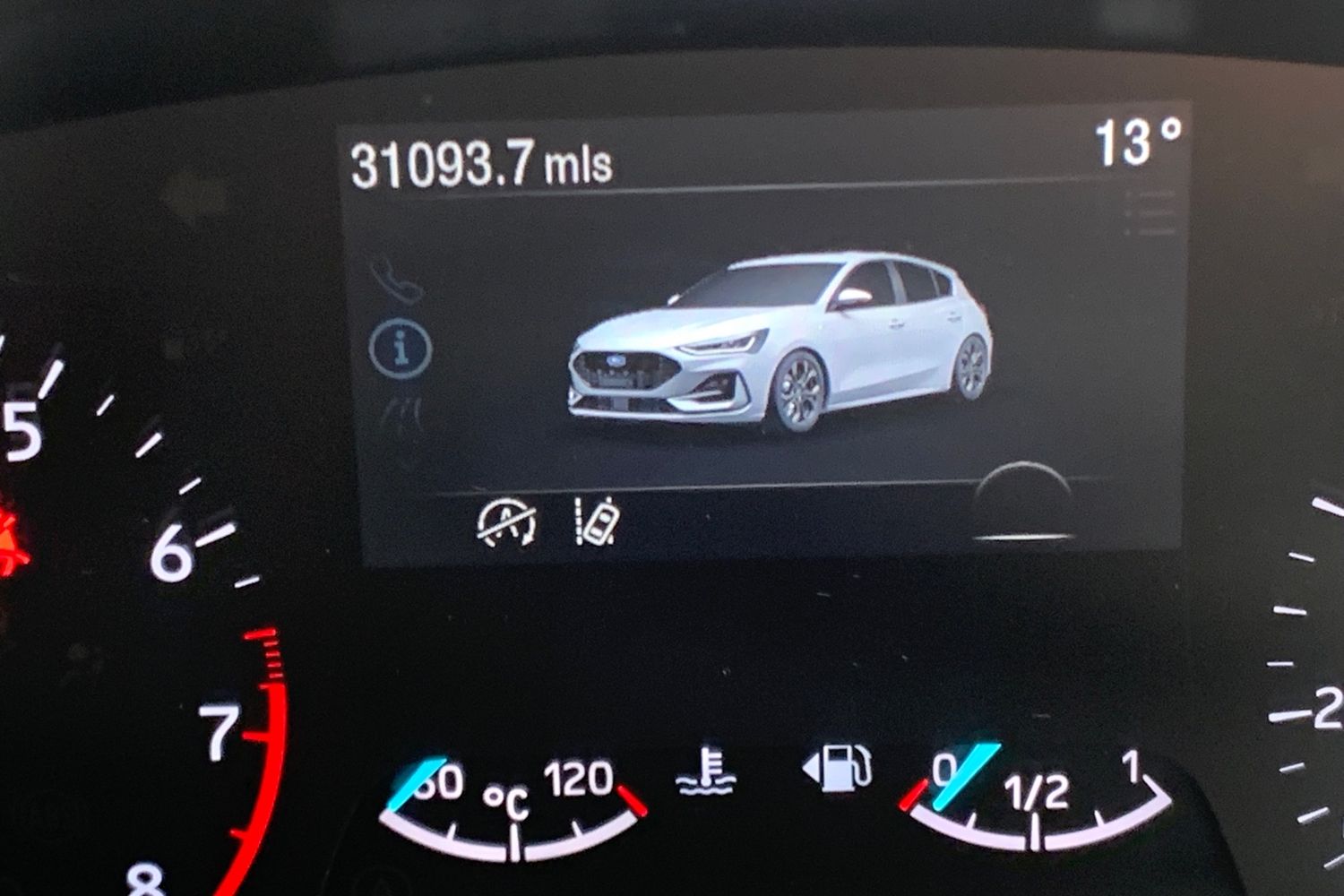 Used Ford Focus 2022 for sale - 76612572: Photo 31