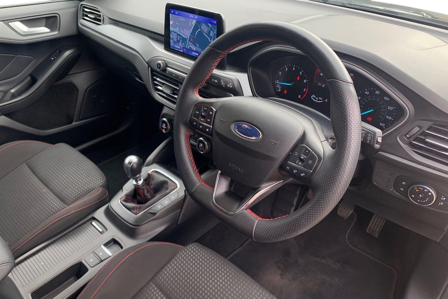 Used Ford Focus 2022 for sale - 76612572: Photo 8