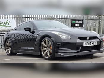 Used Nissan GT-R 2009 for sale - 79680673: Photo