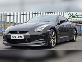 Used Nissan GT-R 2009 for sale - 79680673: Photo