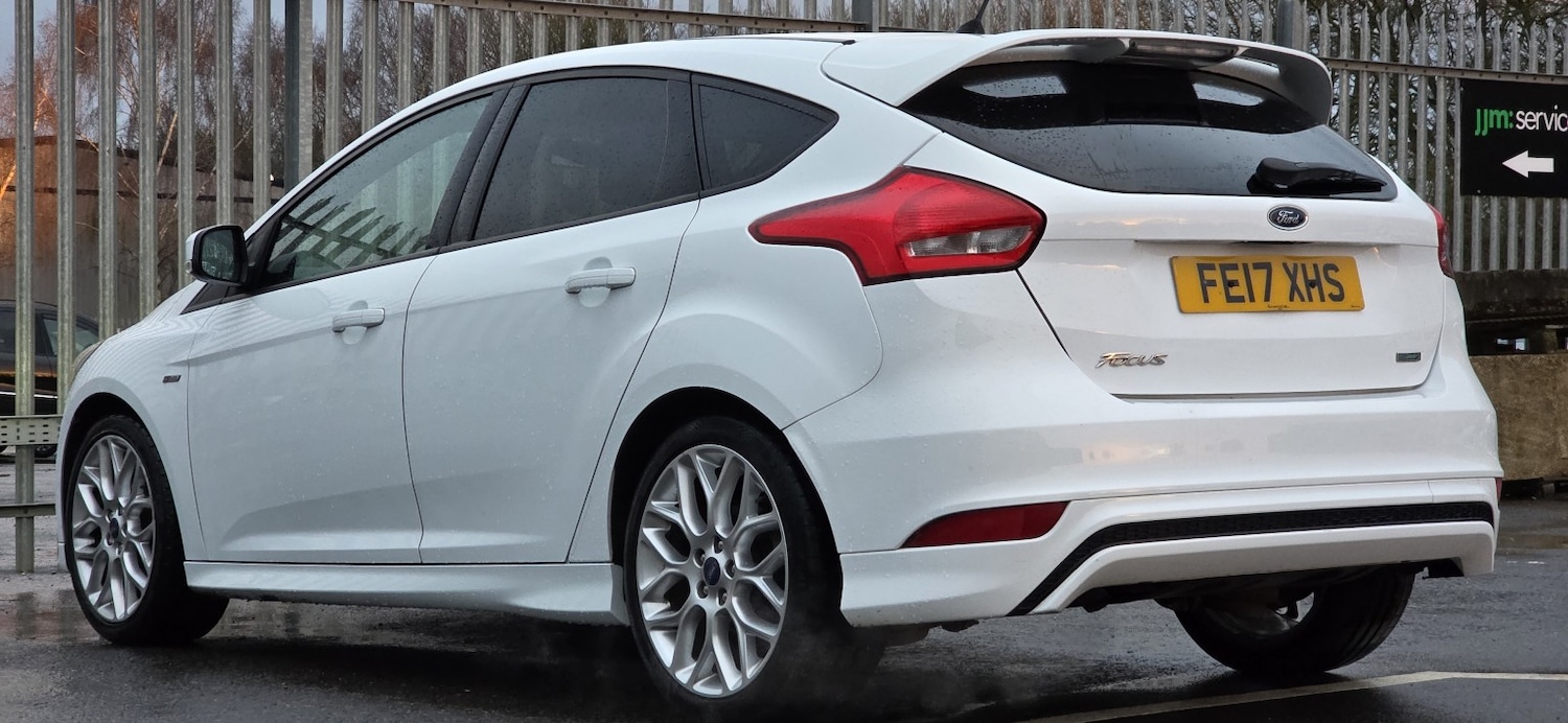 Used Ford Focus 2017 for sale - 77897798: Photo 11