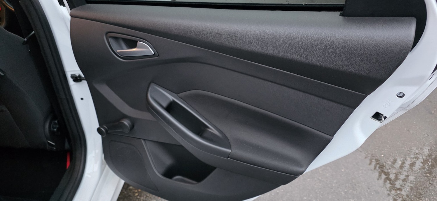 Used Ford Focus 2017 for sale - 77897798: Photo 18