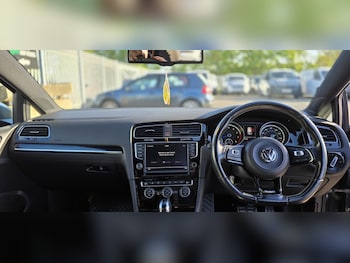 Used Volkswagen Golf 2015 for sale - 78352916: Photo