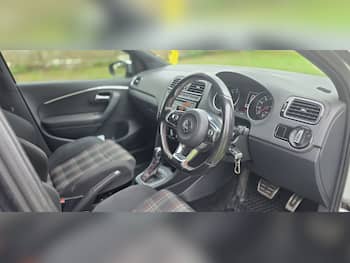 Used Volkswagen Polo 2016 for sale - 79771738: Photo