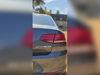 Used Volkswagen Passat 2016 for sale - 79507804: Photo