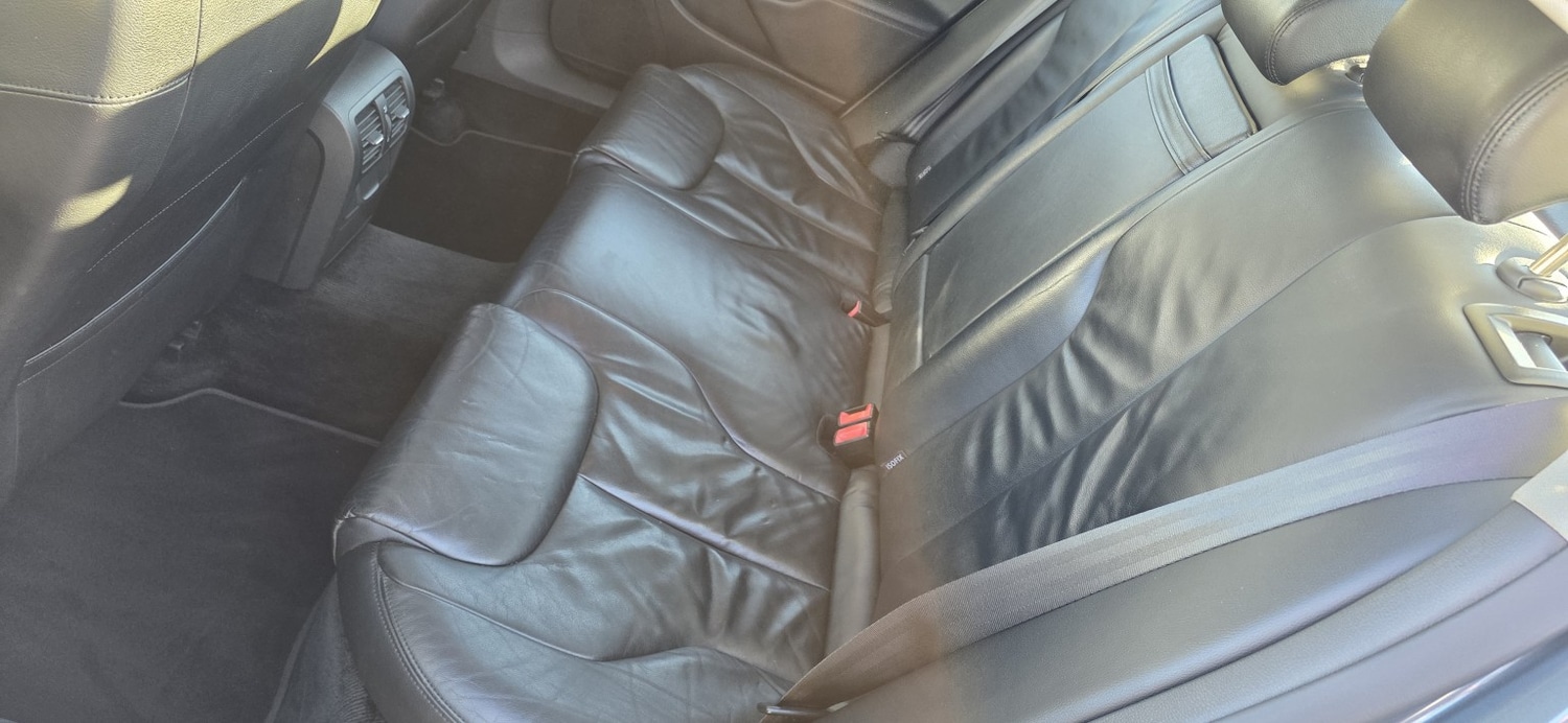 Used Volkswagen Passat 2010 for sale - 77977126: Photo 25