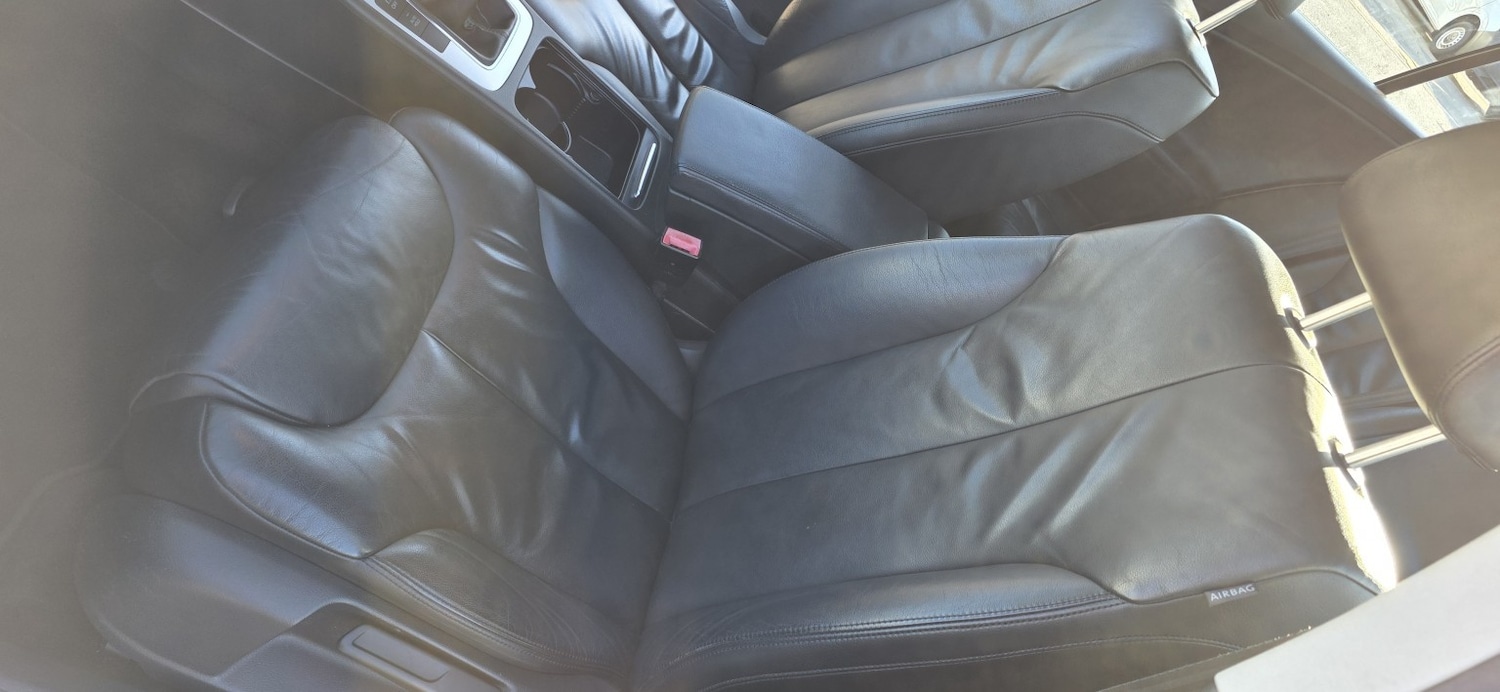 Used Volkswagen Passat 2010 for sale - 77977126: Photo 28