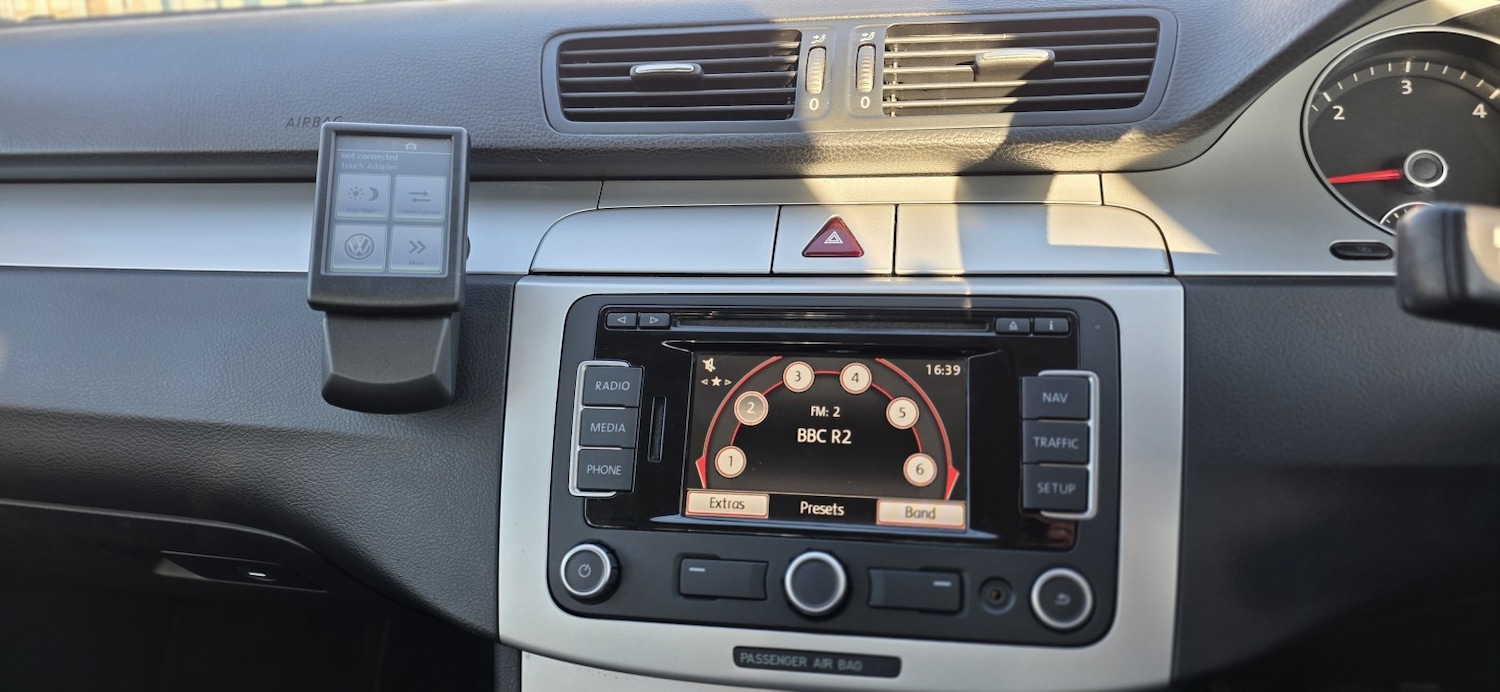 Used Volkswagen Passat 2010 for sale - 77977126: Photo 34