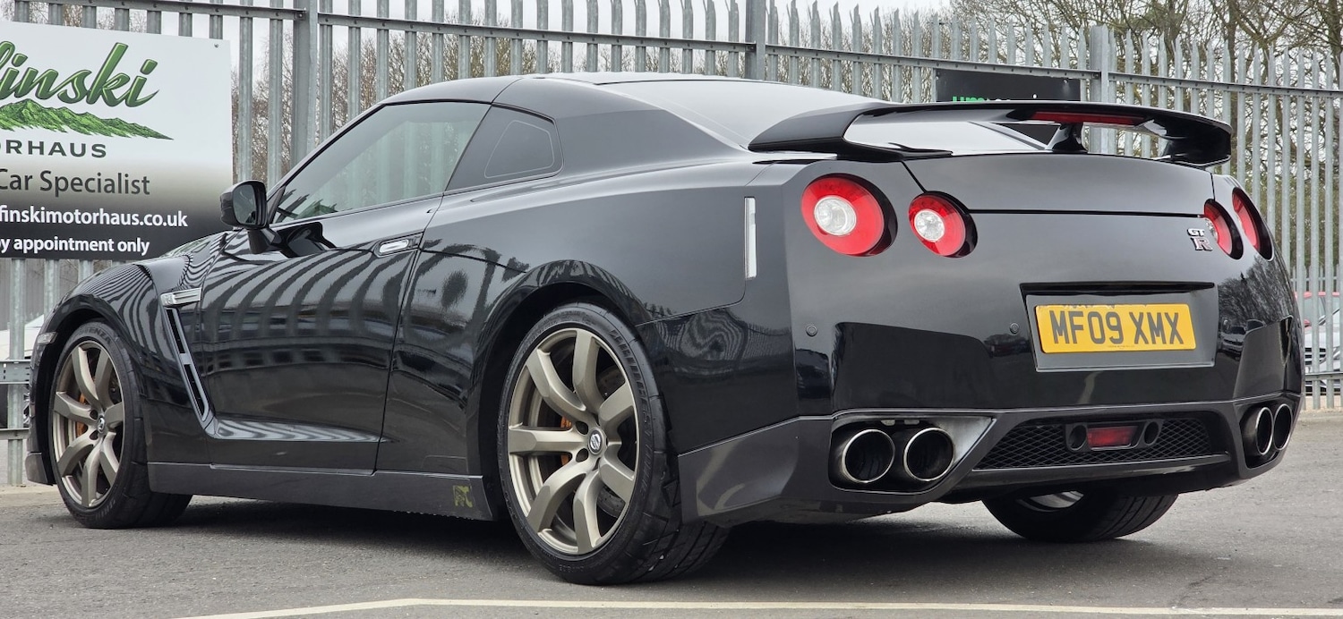 Used Nissan GT-R 2009 for sale - 78062243: Photo 10