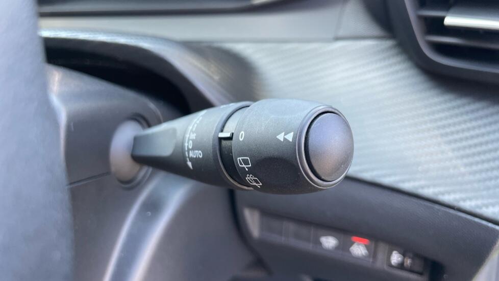 Used Peugeot 208 2024 for sale - 77825796: Photo 28