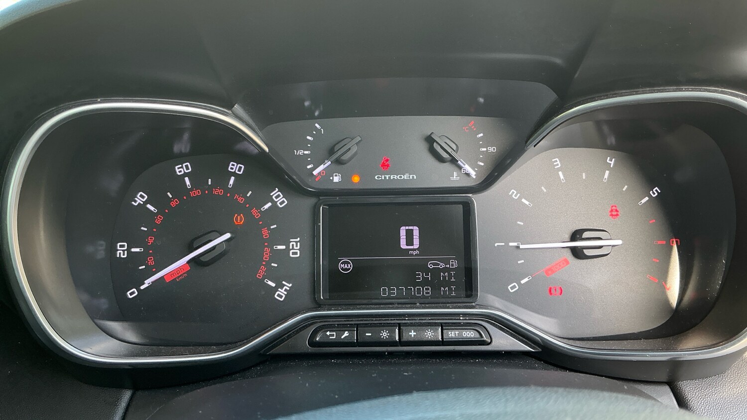 Used Citroen C3 Aircross 2023 for sale - 75811415: Photo 13