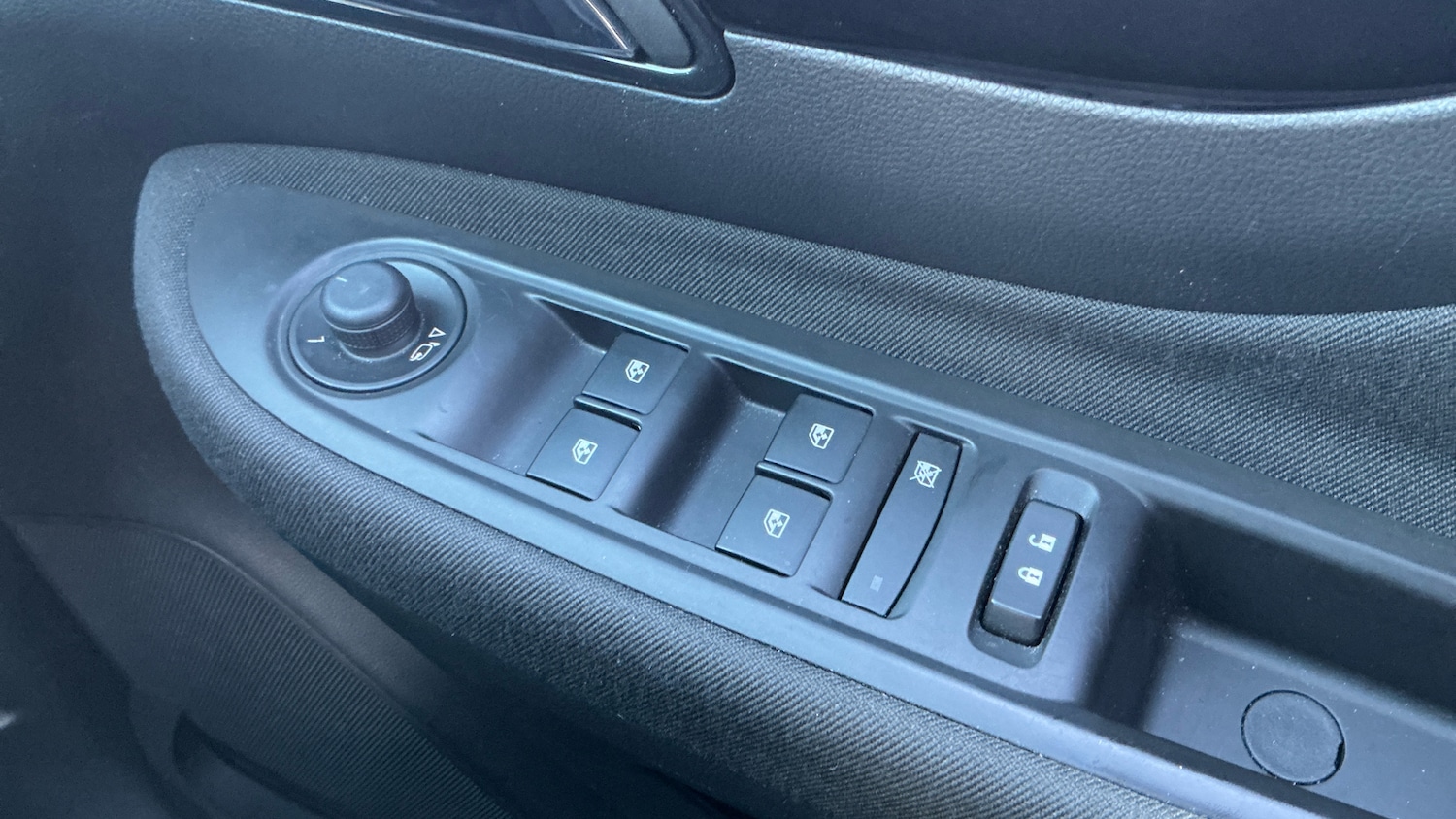 Used Vauxhall Mokka X 2018 for sale - 76744036: Photo 23