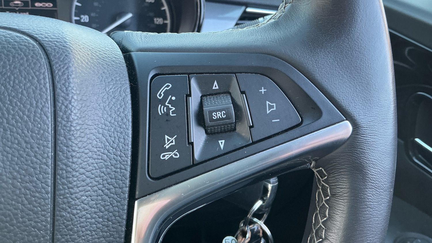 Used Vauxhall Mokka X 2018 for sale - 76744036: Photo 25