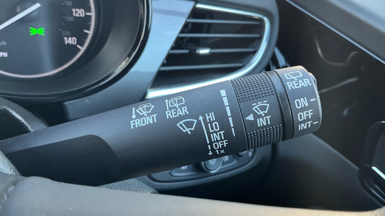 Used Vauxhall Mokka X 2018 for sale - 76744036: Photo 29