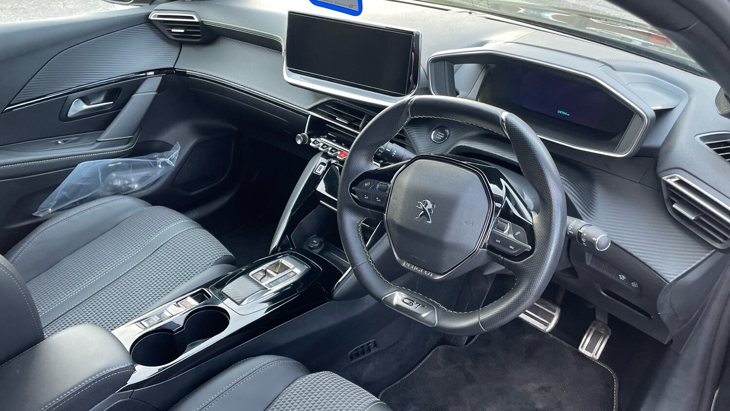 Used Peugeot 208 2023 for sale - 77306869: Photo 11