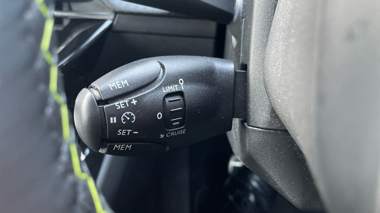 Used Peugeot 208 2023 for sale - 77306869: Photo 33