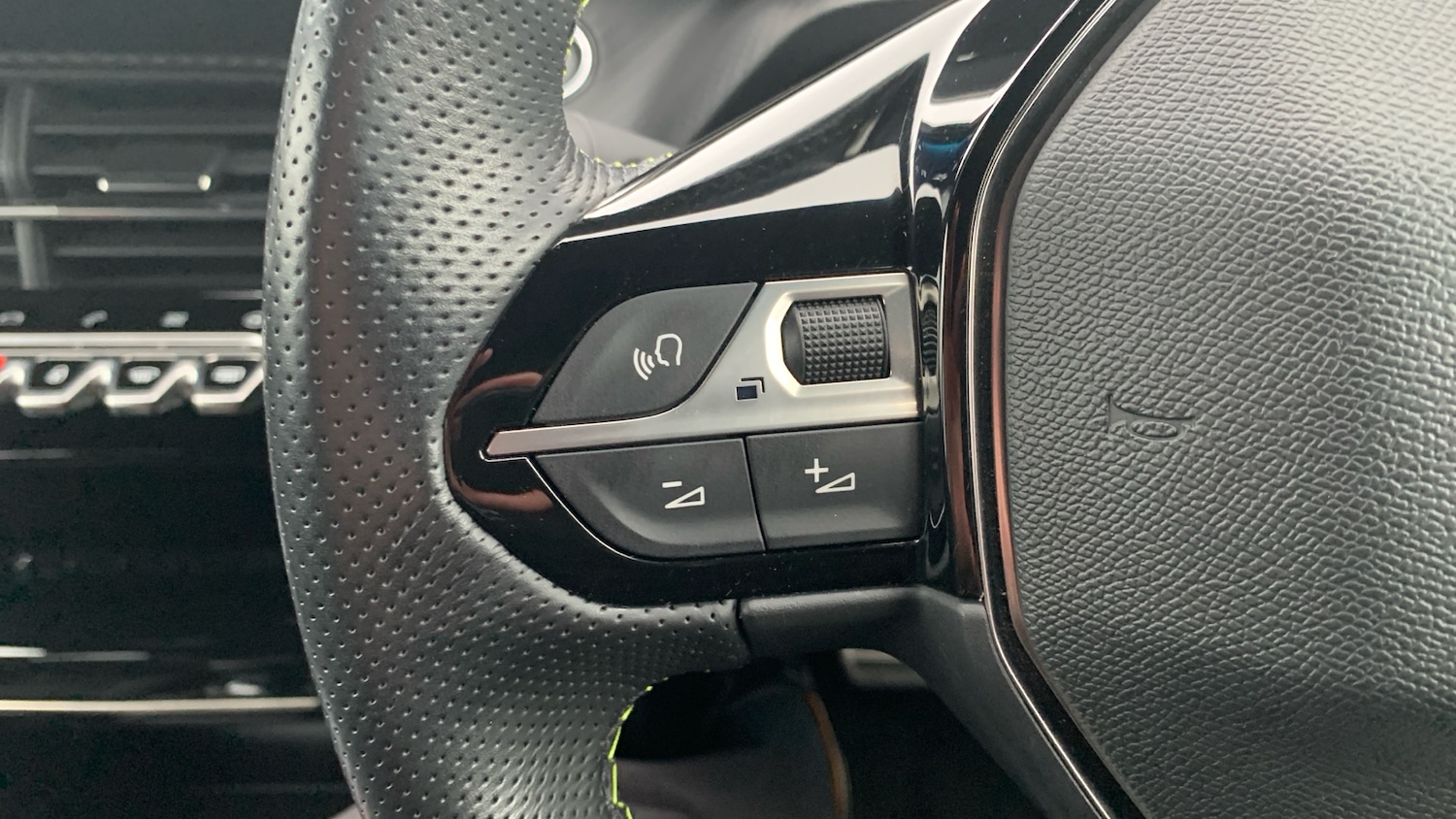 Used Peugeot 208 2021 for sale - 76574273: Photo 23