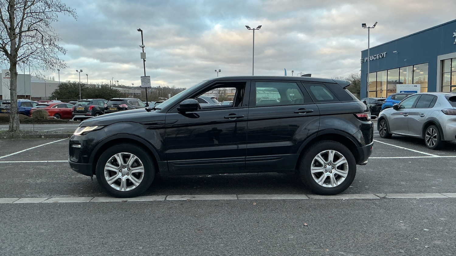 Used Land Rover Range Rover Evoque 2018 for sale - 76914380: Photo 6