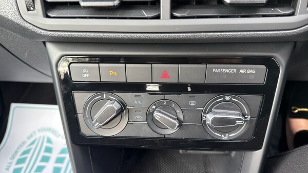 Used Volkswagen T-Cross 2023 for sale - 76123584: Photo 30