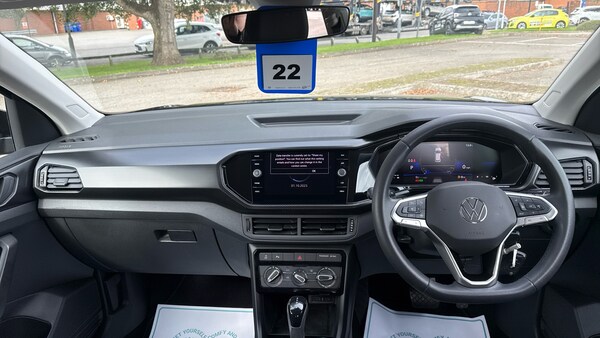 Used Volkswagen T-Cross 2023 for sale - 76123584: Photo 4