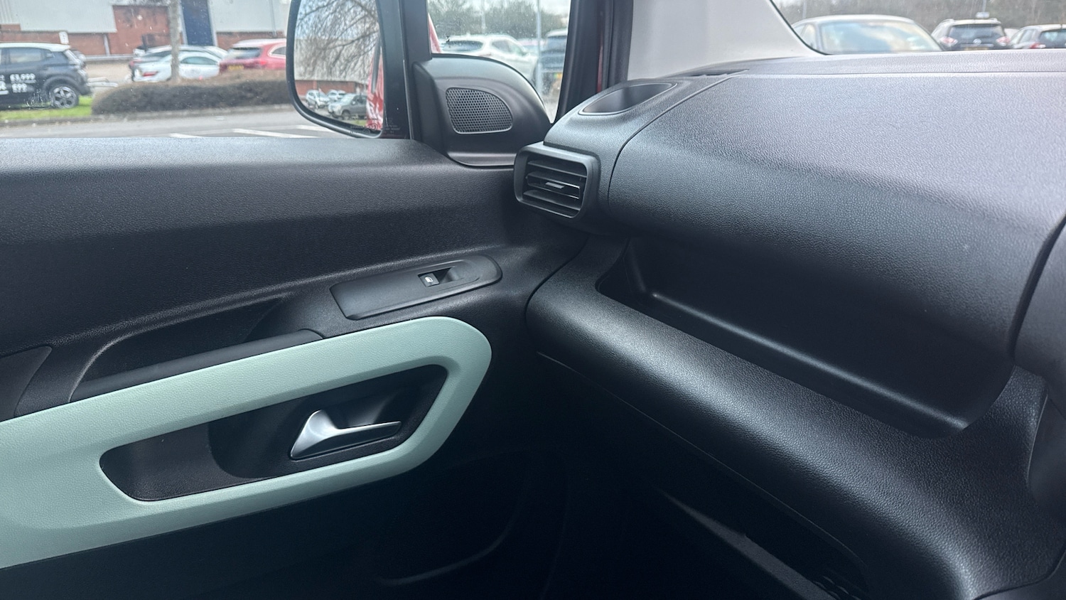 Used Citroen Berlingo 2019 for sale - 76927488: Photo 33