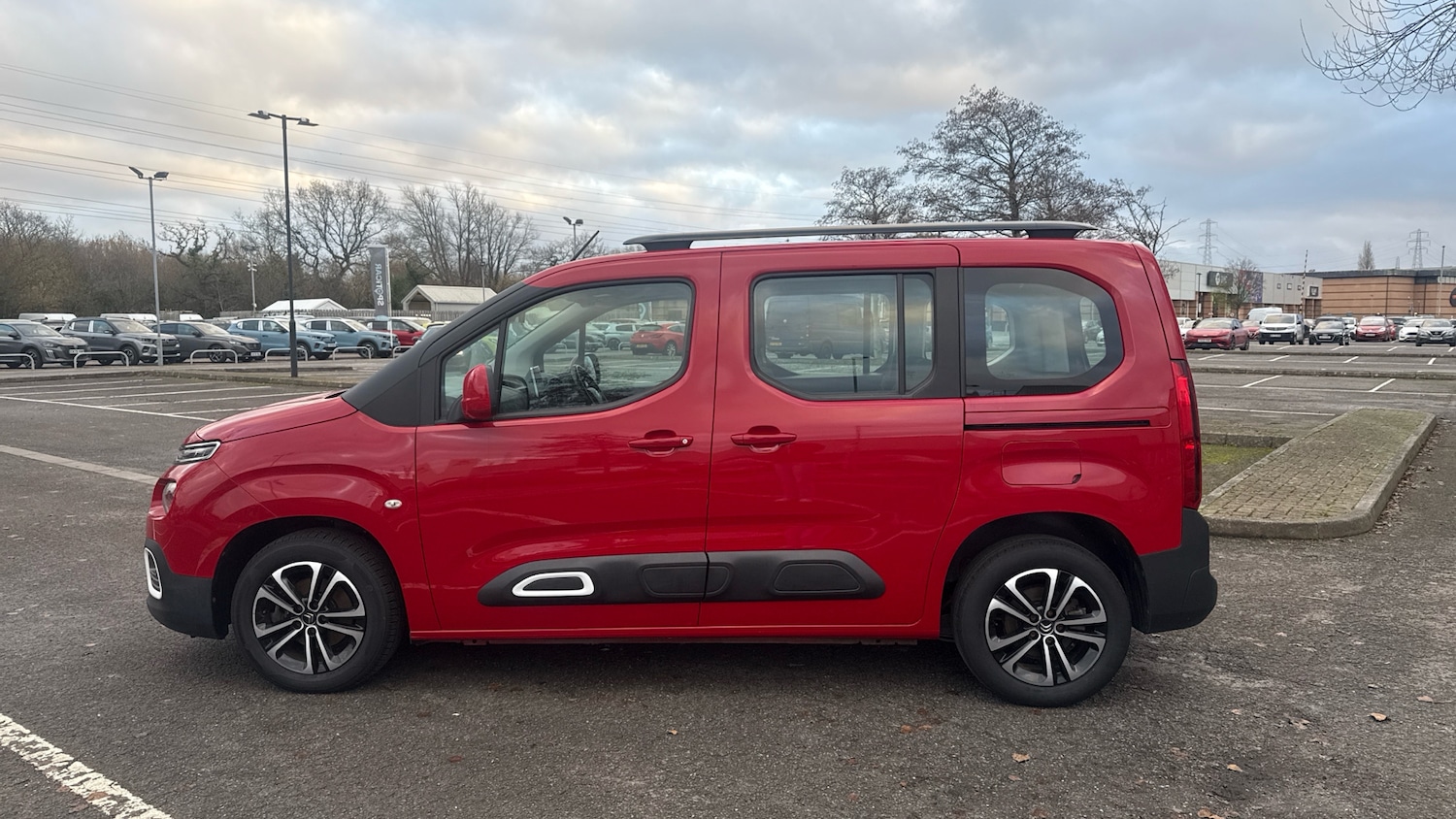 Used Citroen Berlingo 2019 for sale - 76927488: Photo 6