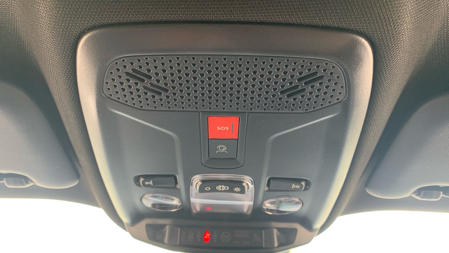 Used Peugeot 2008 2025 for sale - 77057680: Photo 40