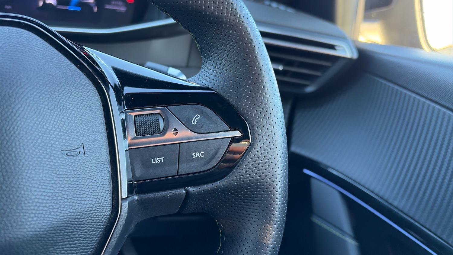 Used Peugeot 208 2024 for sale - 76716098: Photo 24