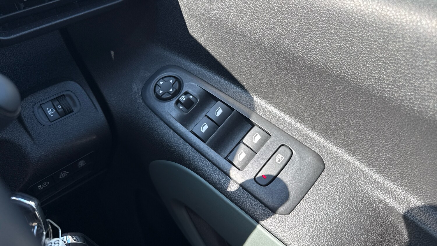 Used Citroen Berlingo 2023 for sale - 77971215: Photo 22